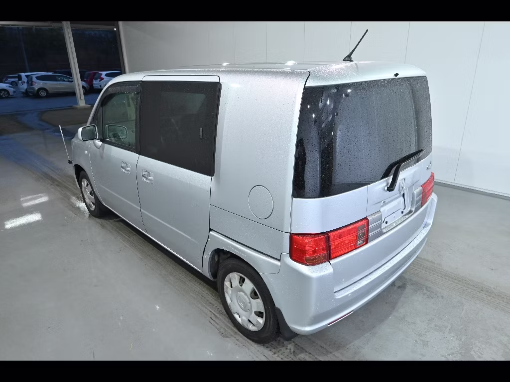 HONDA MOBILIO SPIKE
