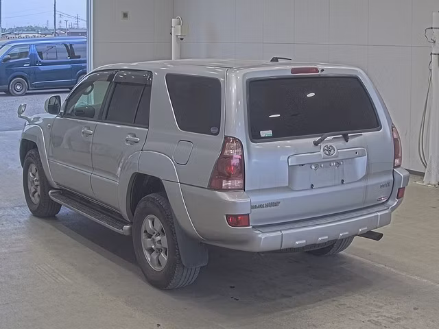 TOYOTA HILUX SURF