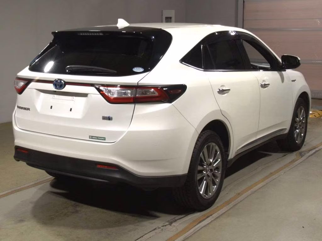 TOYOTA HARRIER