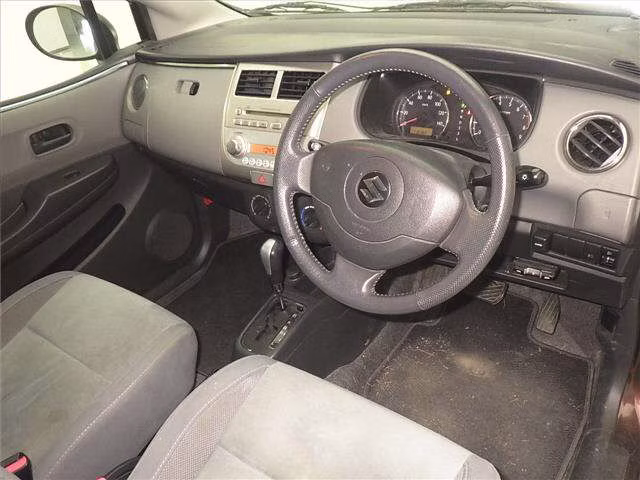 SUZUKI CERVO