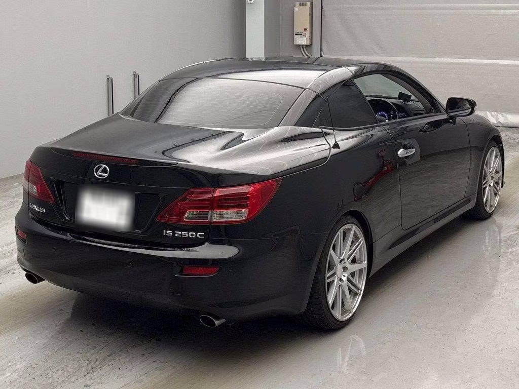 LEXUS IS250