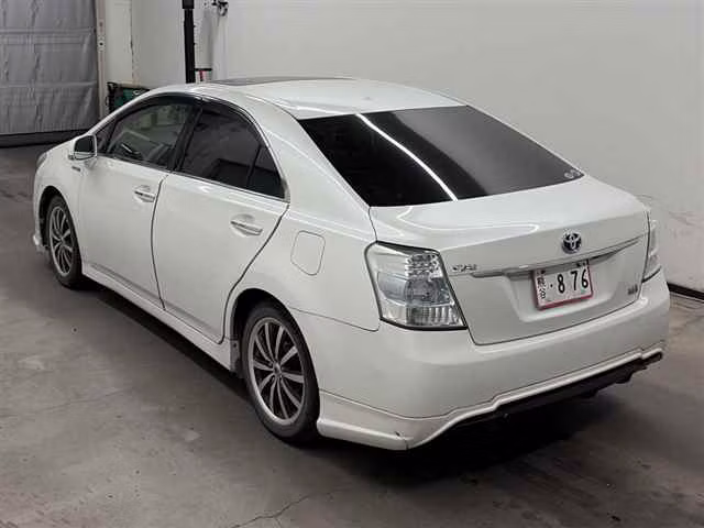 TOYOTA SAI