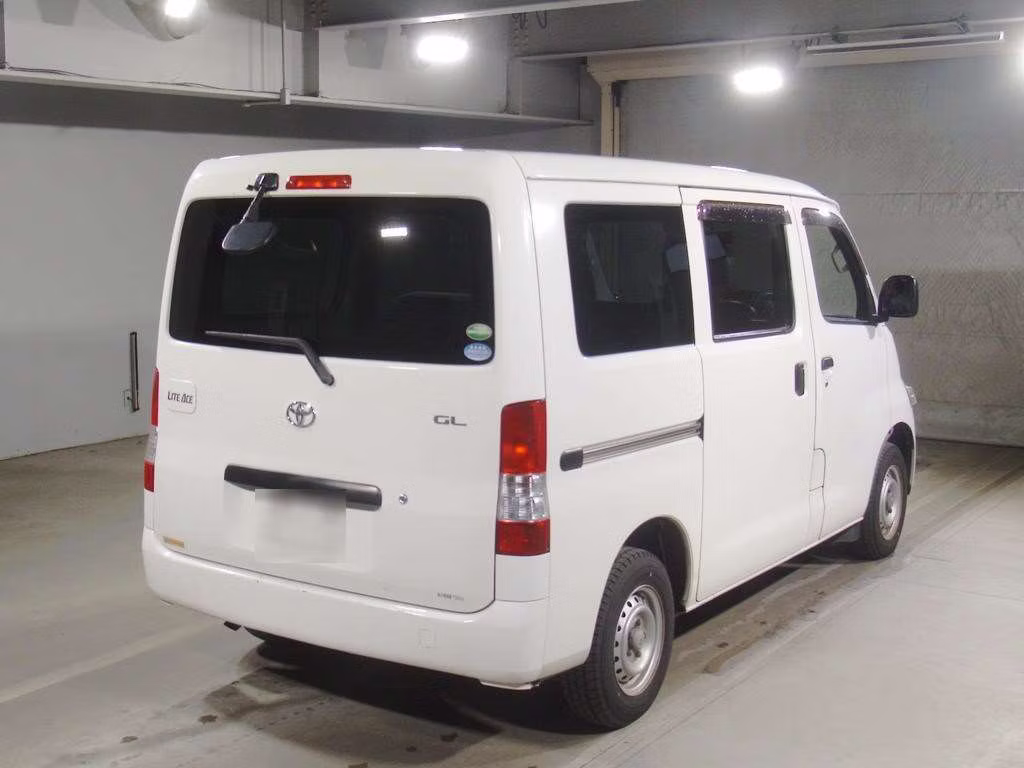 TOYOTA LITE ACE