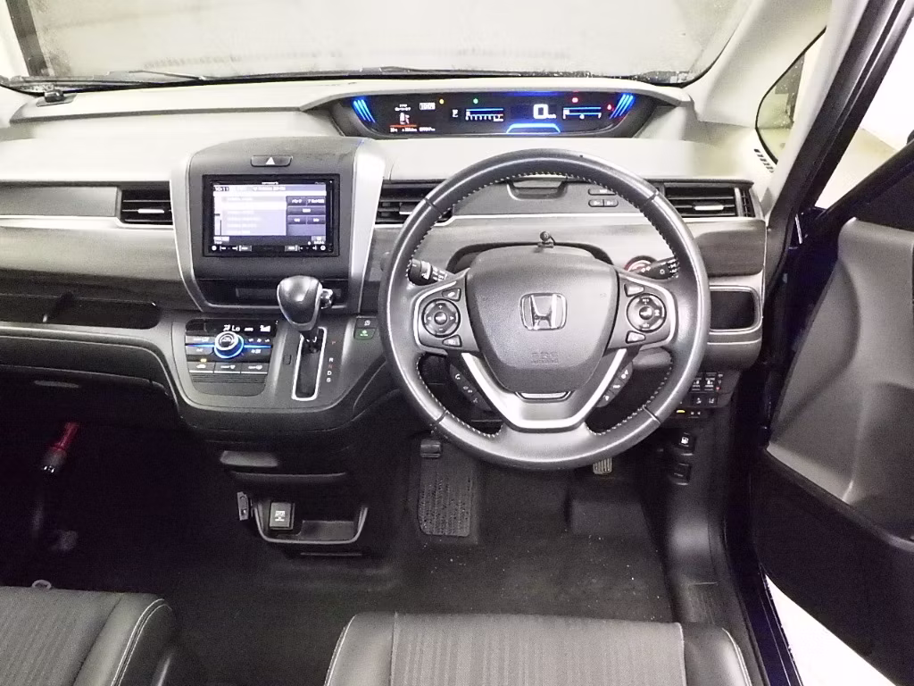 HONDA FREED+