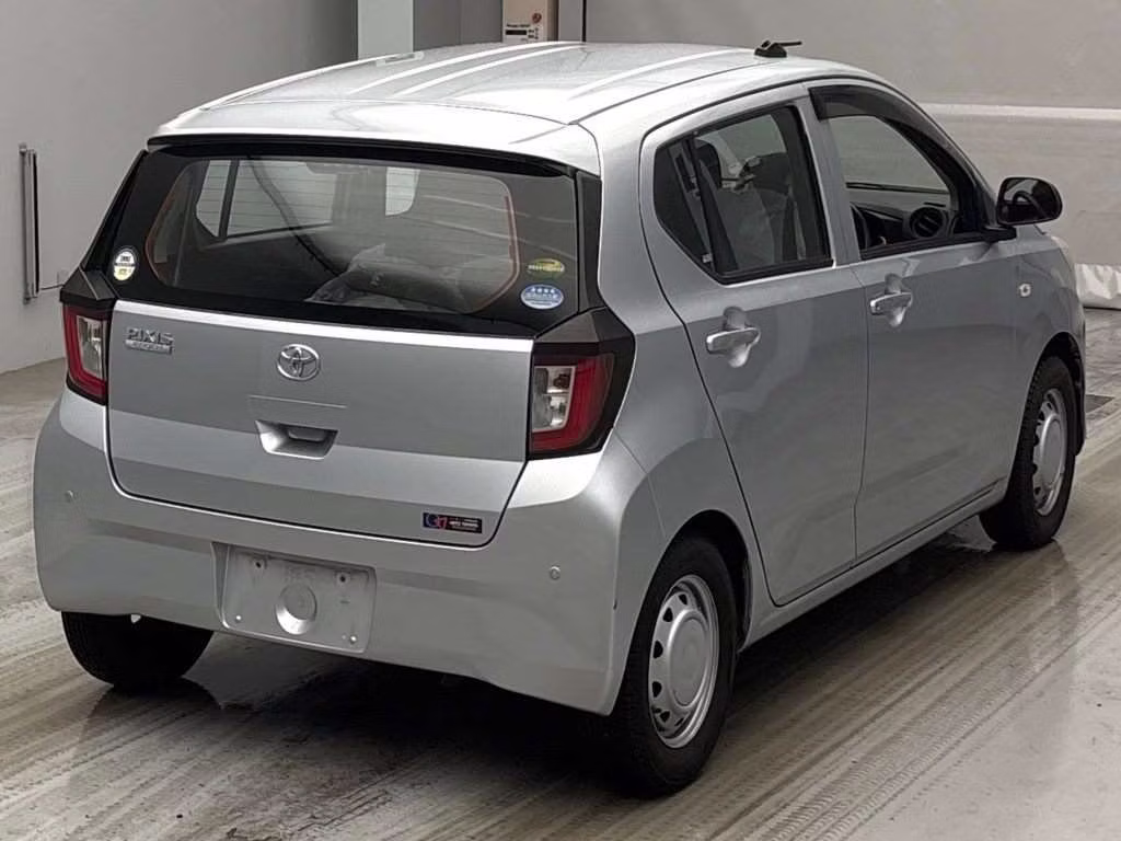 TOYOTA PIXIS EPOCH
