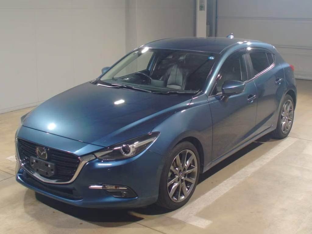 MAZDA AXELA