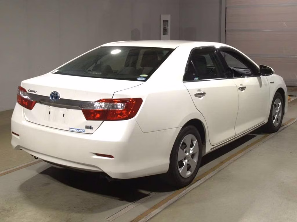 TOYOTA CAMRY