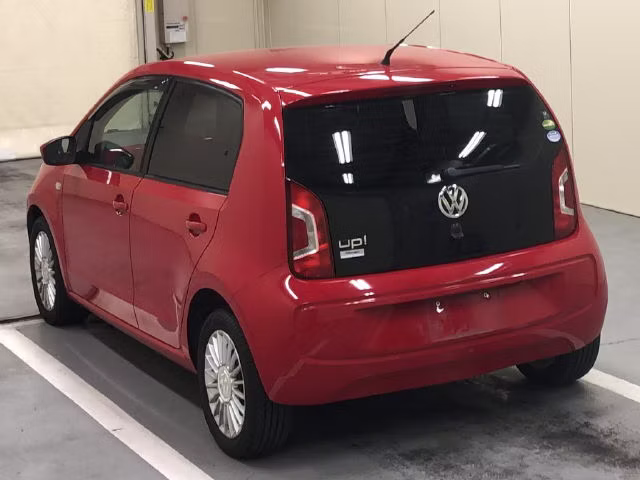 VOLKSWAGEN UP!