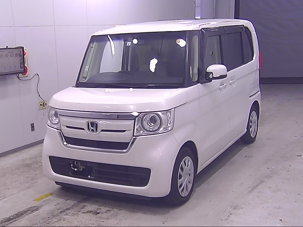 HONDA N-BOX