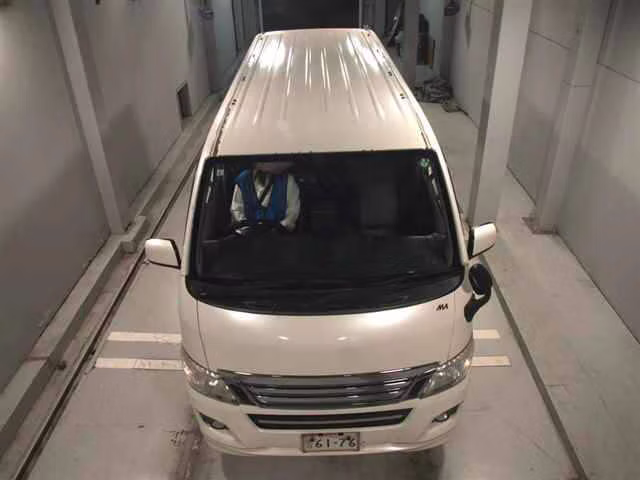 NISSAN NV350 CARAVAN