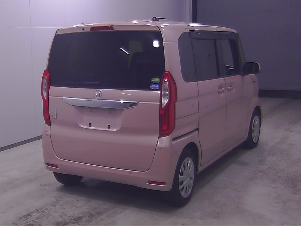 HONDA N-BOX