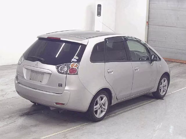 MITSUBISHI COLT PLUS