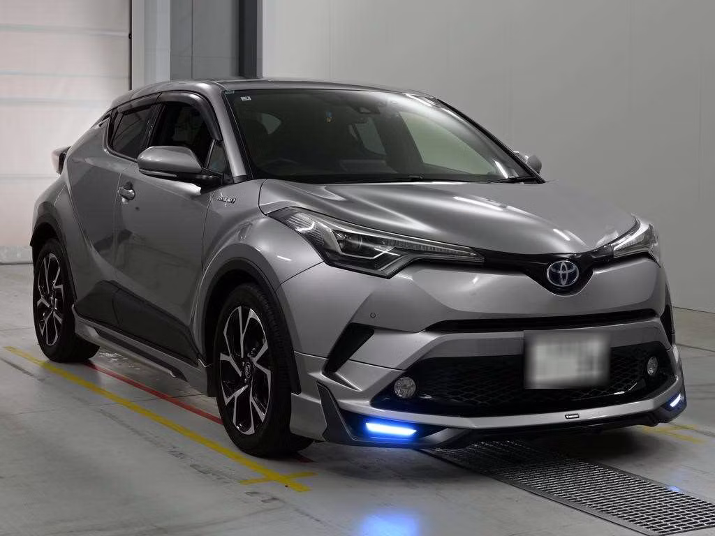 TOYOTA C-HR