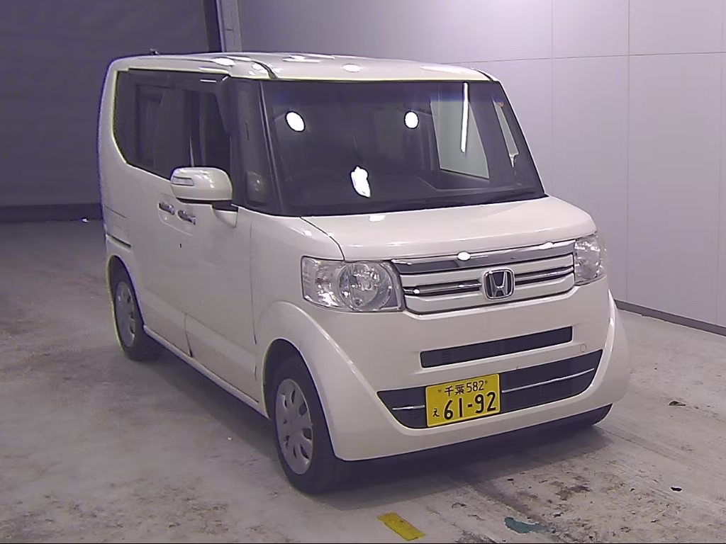 HONDA N-BOX