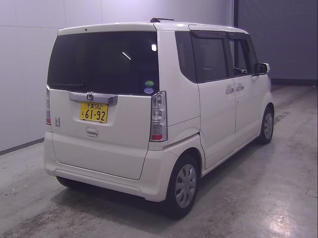 HONDA N-BOX