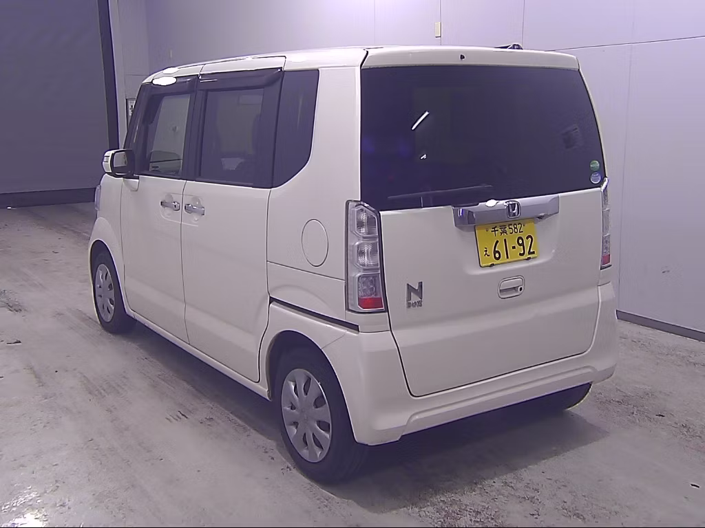 HONDA N-BOX