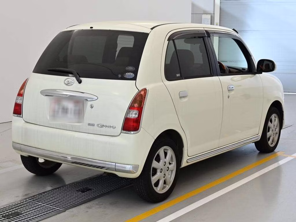 DAIHATSU MIRA GINO