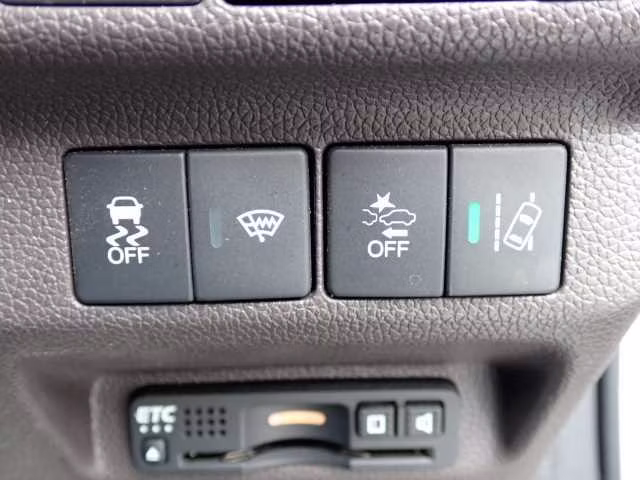 HONDA FREED+