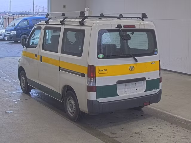 TOYOTA LITE ACE