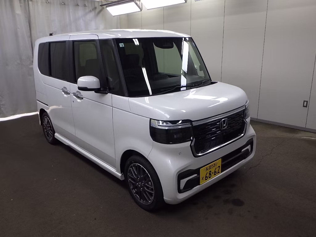 HONDA N-BOX