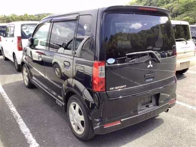 MITSUBISHI EK SPORT