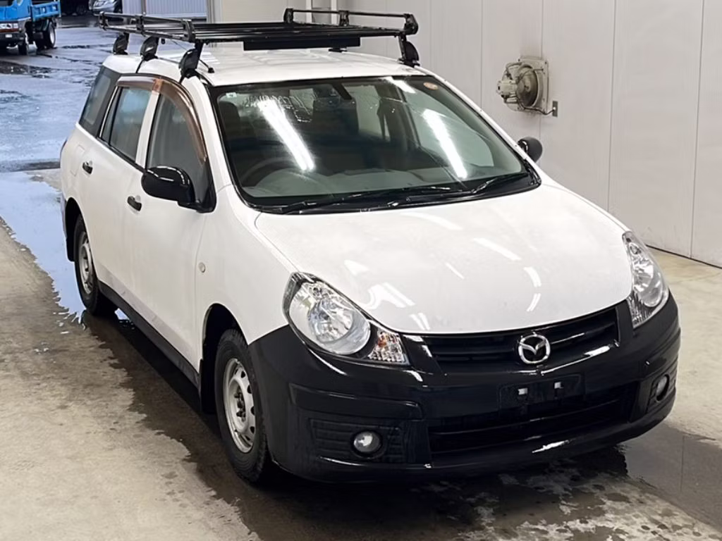 MAZDA FAMILIA