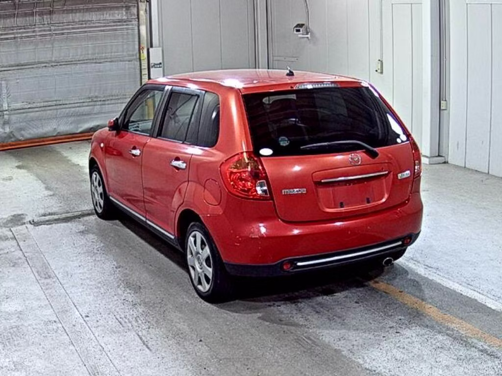 MAZDA VERISA
