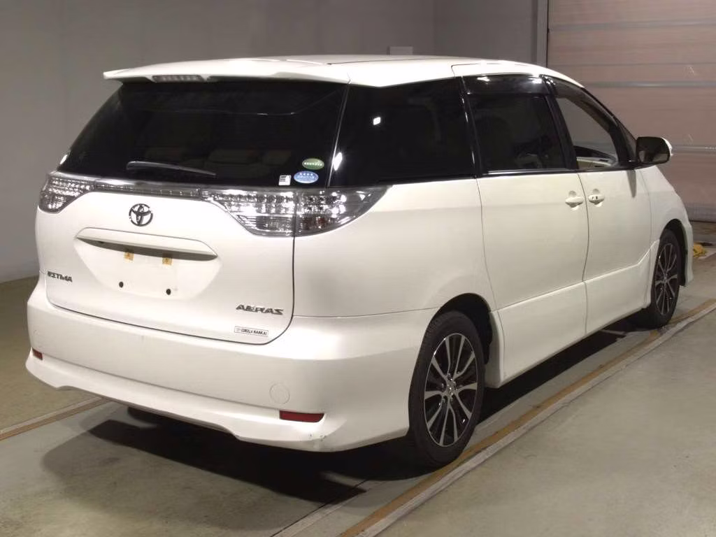 TOYOTA ESTIMA