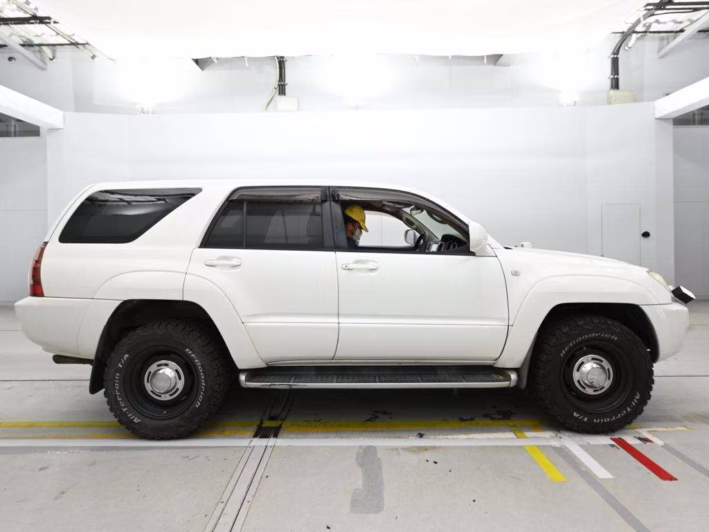 TOYOTA HILUX SURF