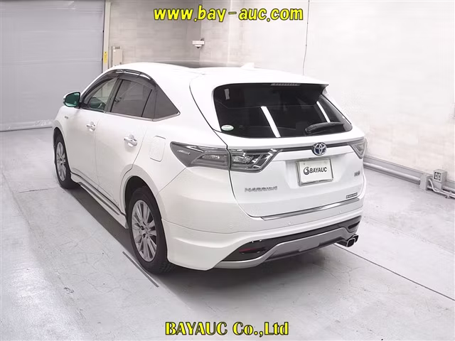 TOYOTA HARRIER