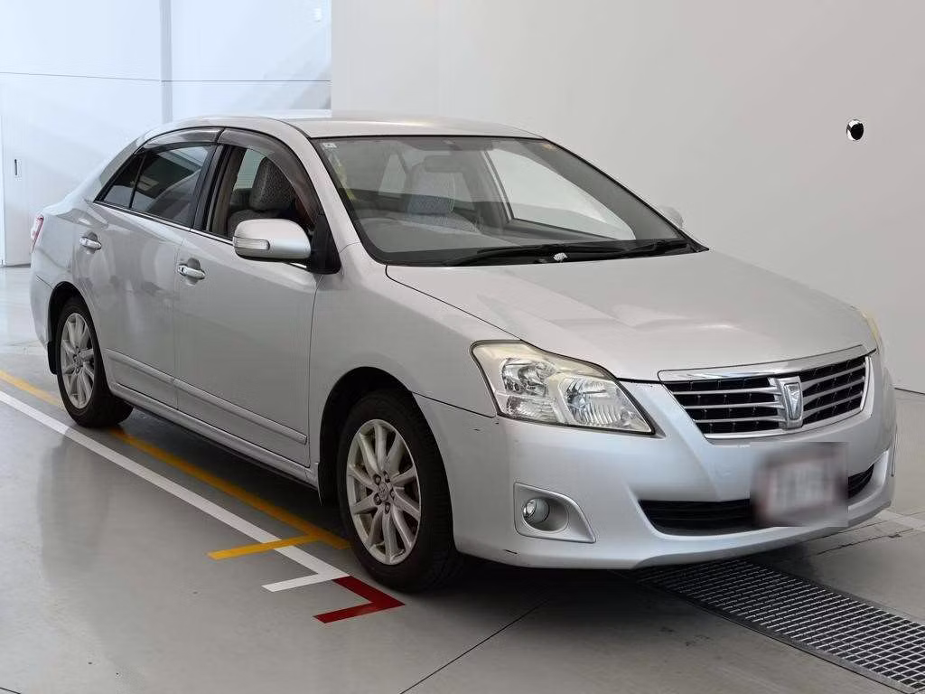 TOYOTA PREMIO