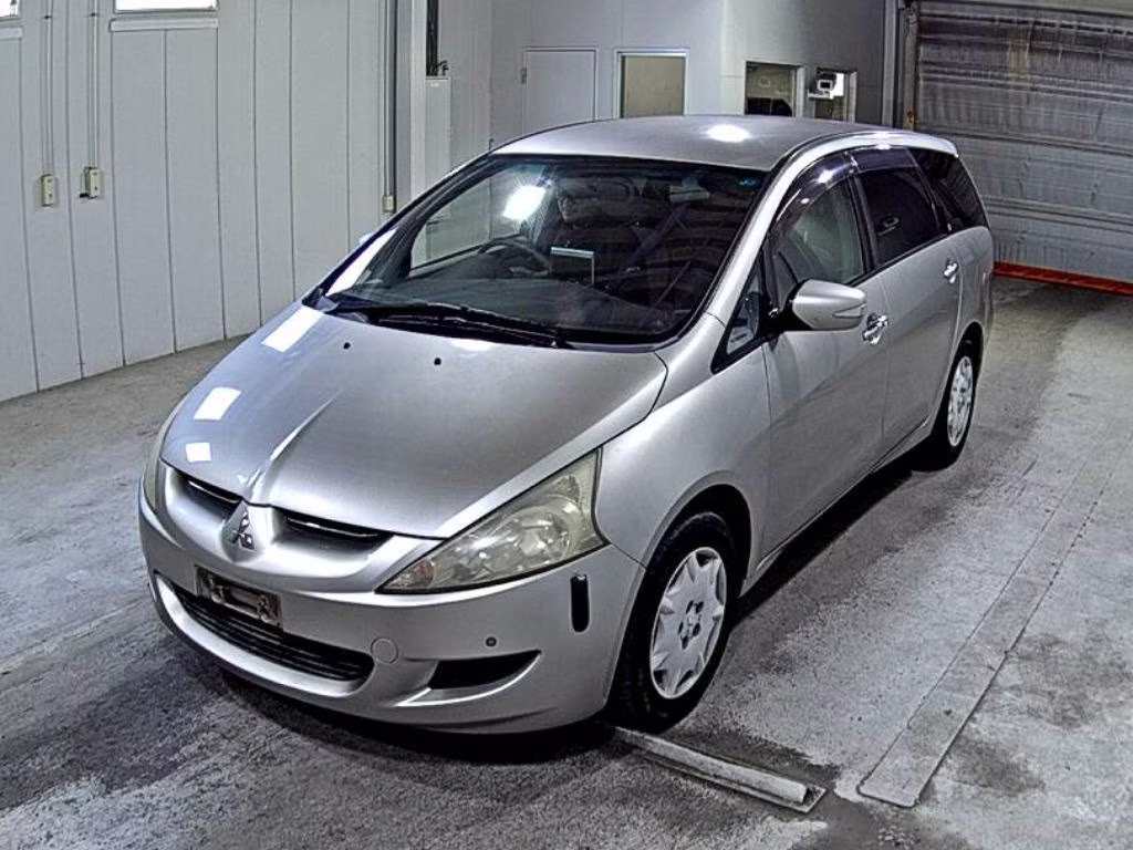 MITSUBISHI GRANDIS