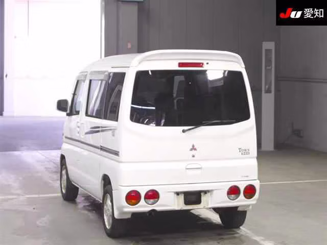MITSUBISHI TOWN BOX