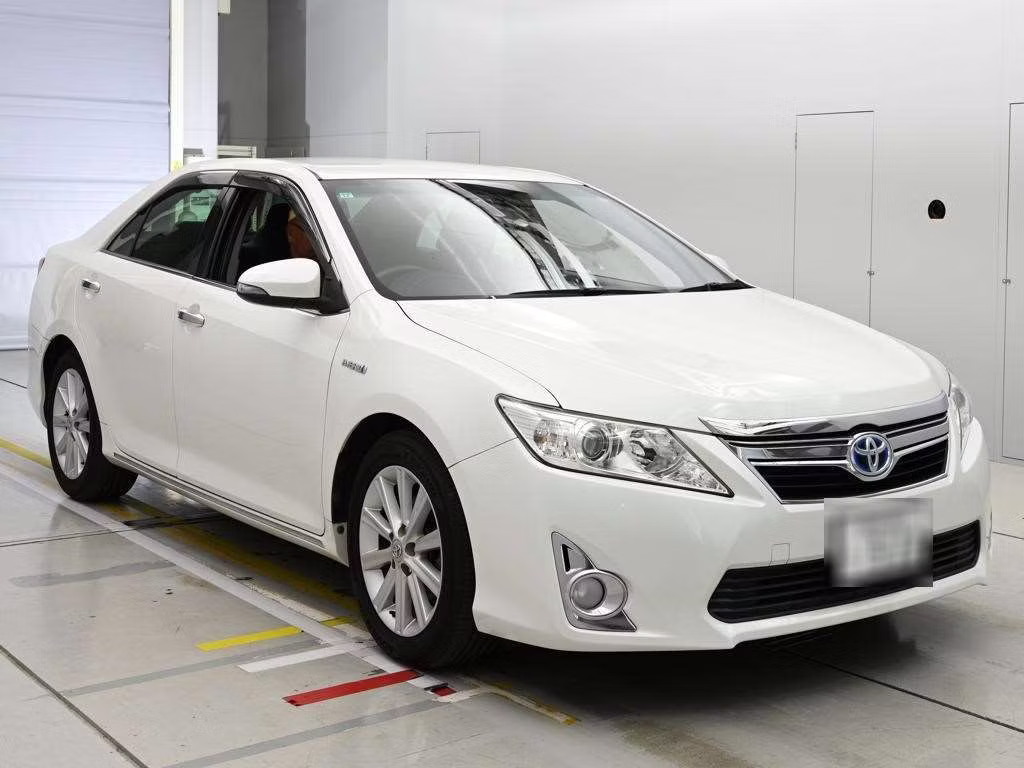 TOYOTA CAMRY