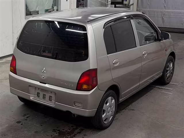 MITSUBISHI MINICA