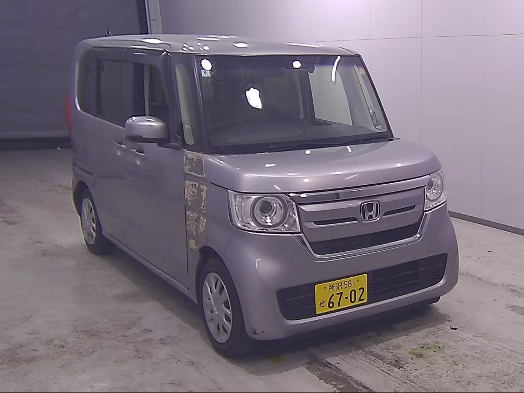 HONDA N-BOX