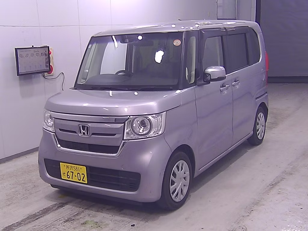 HONDA N-BOX