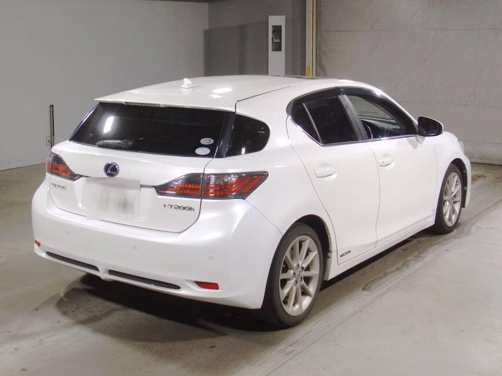 LEXUS CT200H