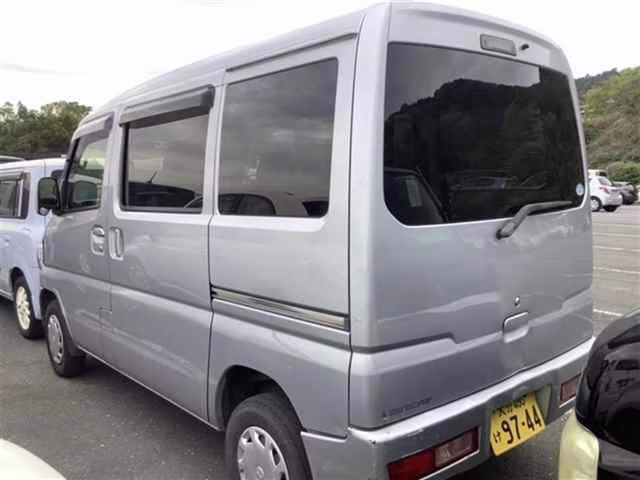 MITSUBISHI MINICAB
