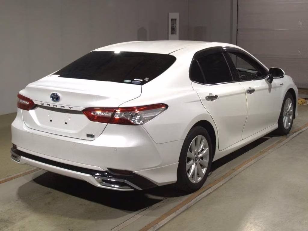 TOYOTA CAMRY