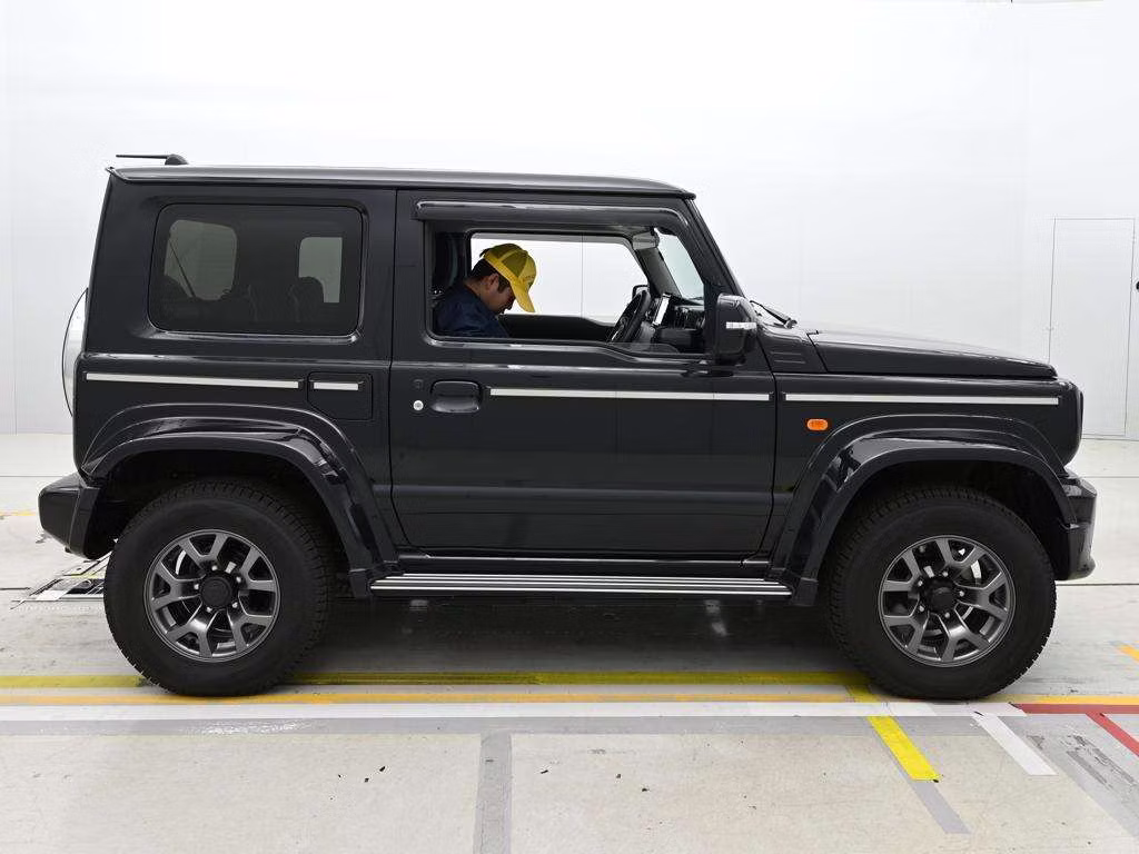 SUZUKI JIMNY SIERRA
