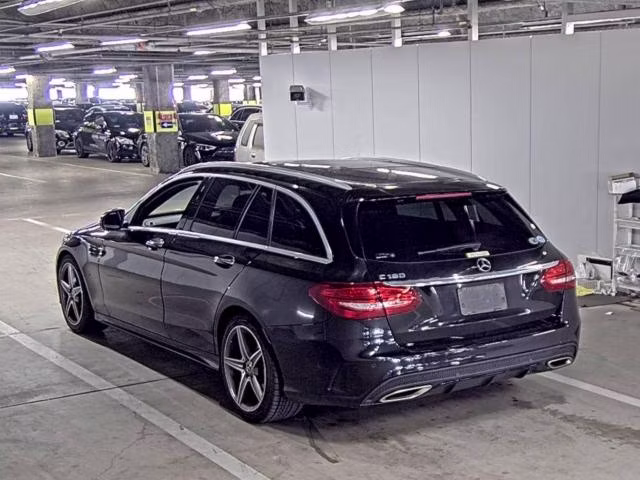 MERCEDES-BENZ C-CLASS