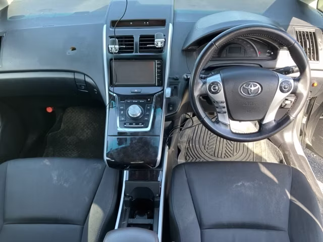 TOYOTA SAI