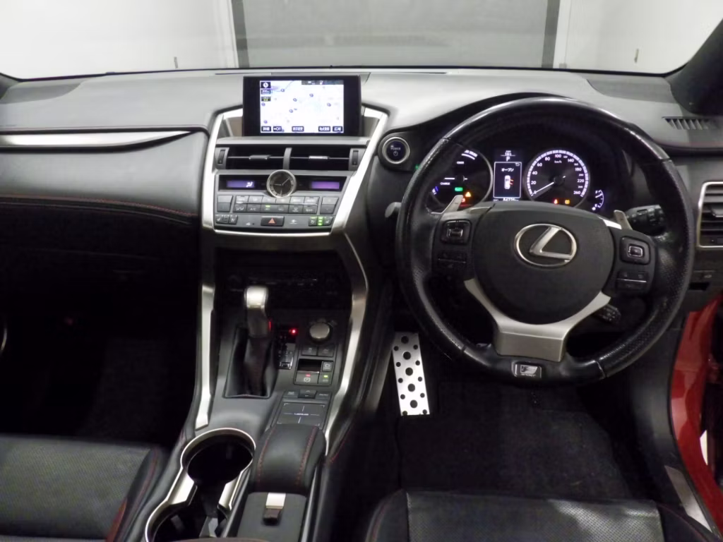 LEXUS NX300H