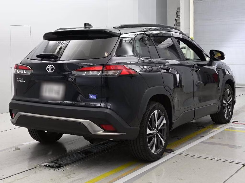 TOYOTA COROLLA CROSS