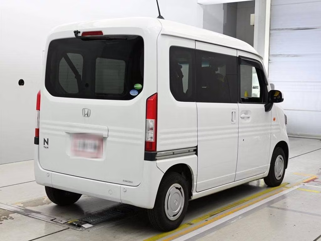 HONDA N-VAN