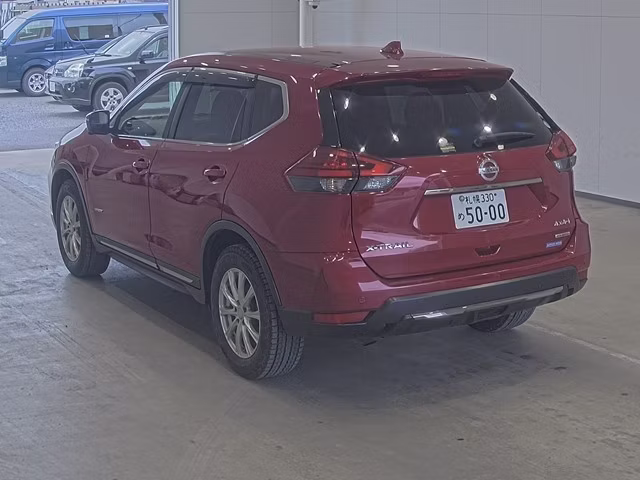 NISSAN X-TRAIL