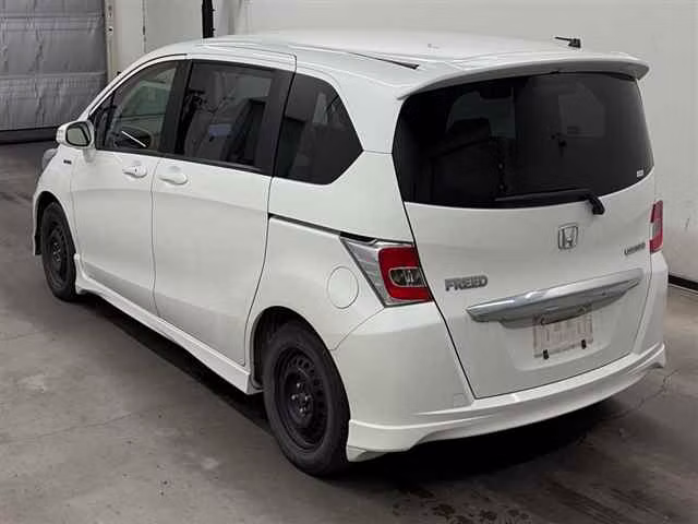 HONDA FREED