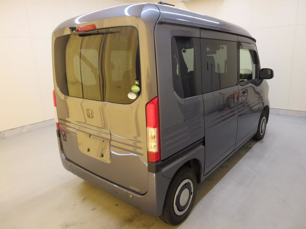 HONDA N-VAN