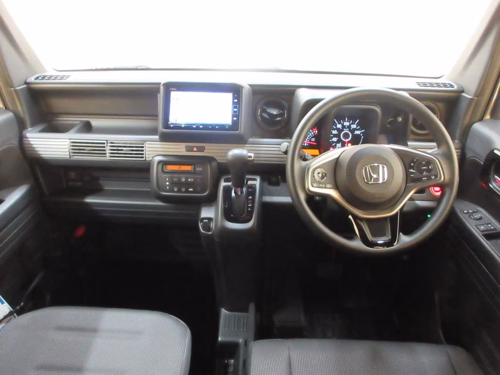 HONDA N-VAN